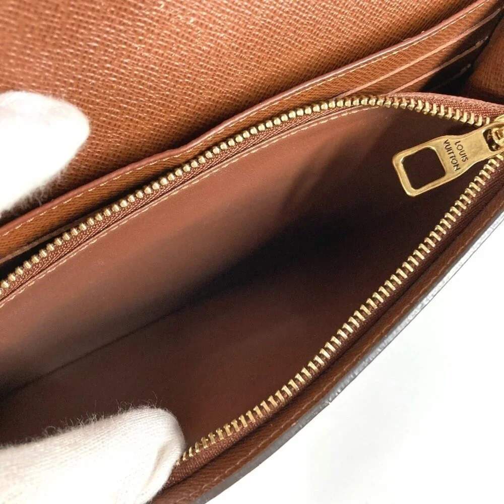 LOUIS VUITTON Brown Monogram Canvas Shoulder Bag